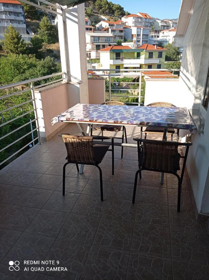 Apartments Mihovil Omiš Exterior foto